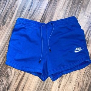 nike shorts